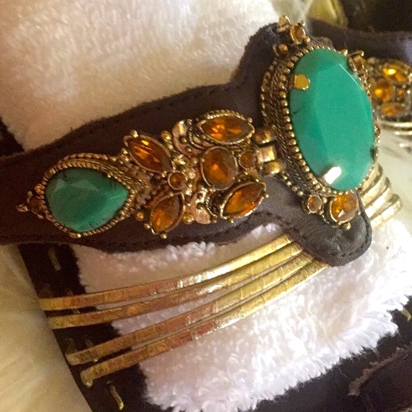 BCBG Boho Chic Sandals Stylish Very Rich Turquoise & Bronze Bling!! CLEAN & EXC! - Picture 2 of 8